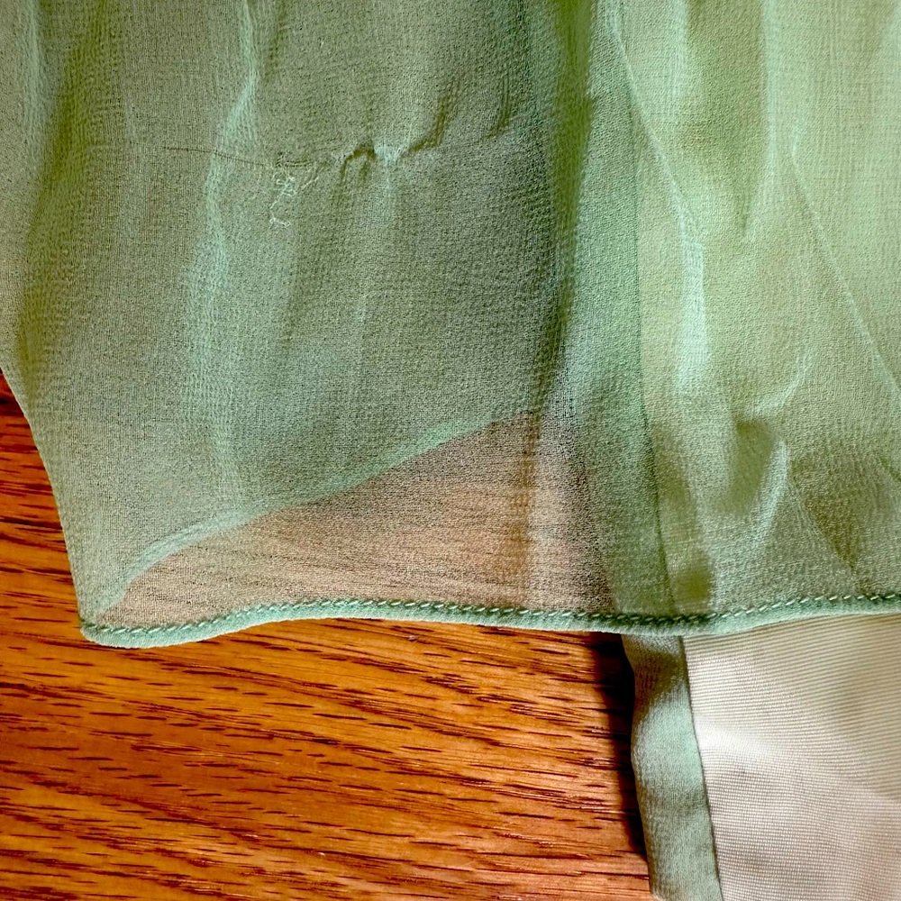 Green Retro Formal Dress - Picture 10 of 10